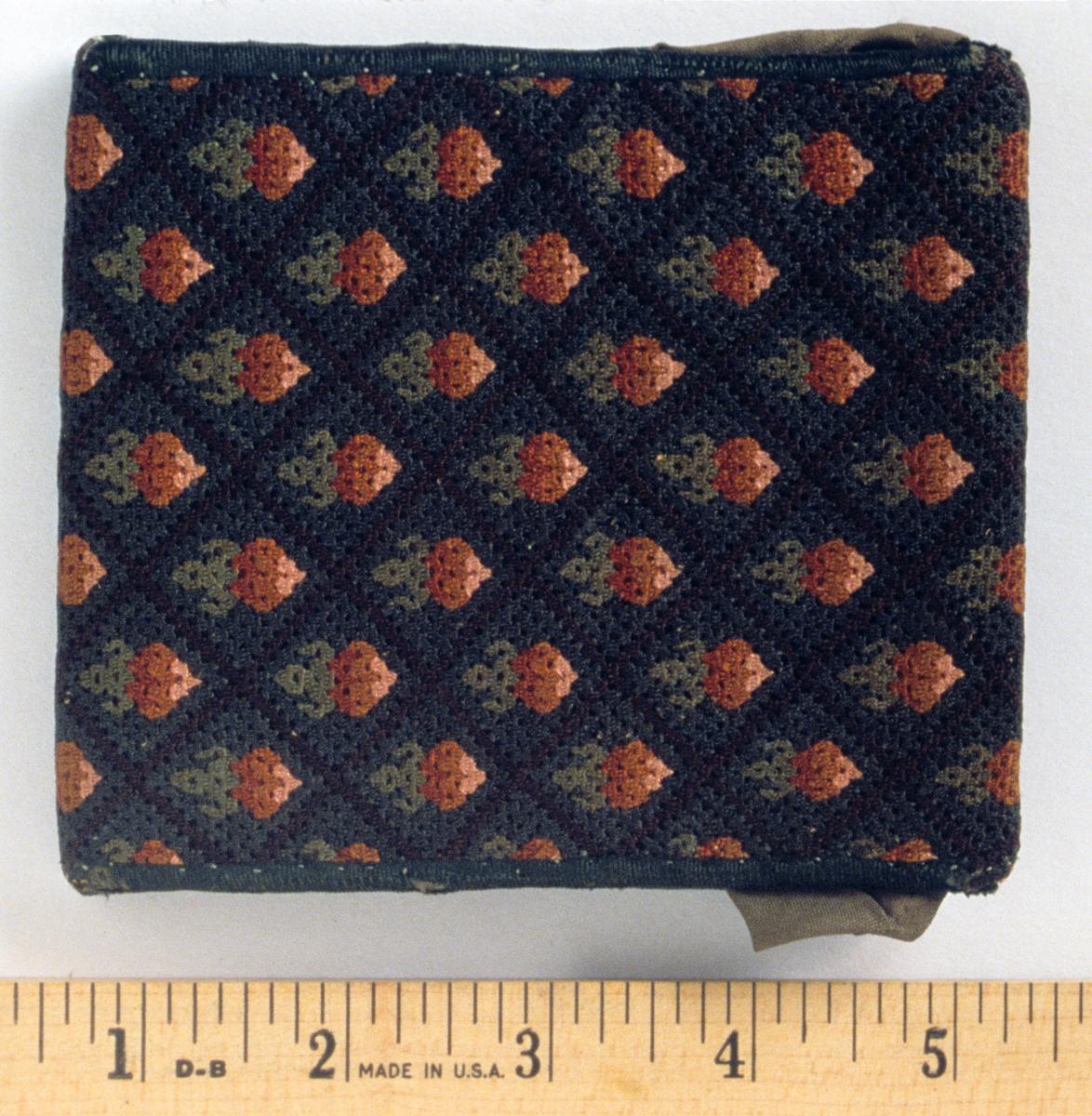 1958.2943 Pocketbook