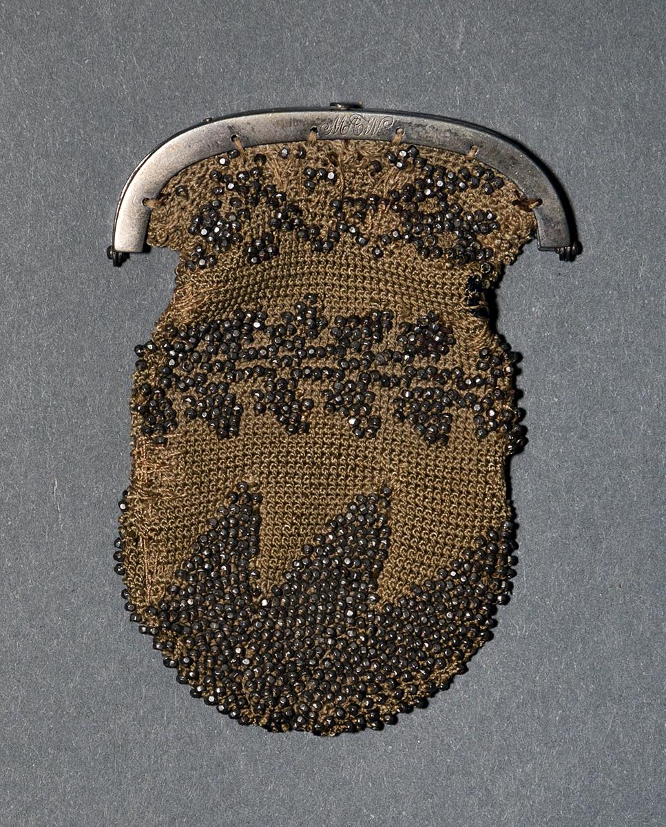 1953.0066 Purse, View 2