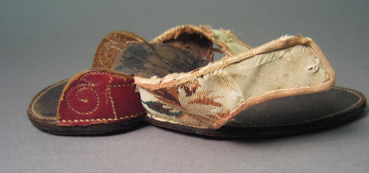 1958.2944 D Clog, Full