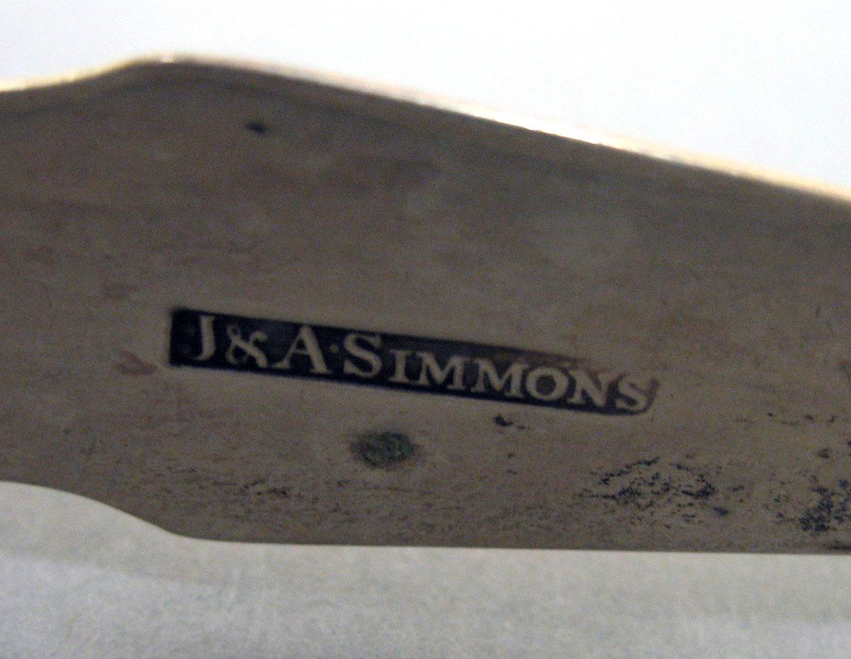 1965.3068 Silver Tongs mark 2