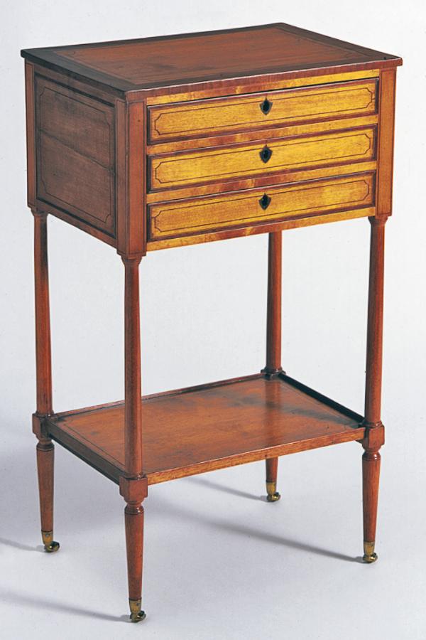 1953.0067 Table, Occasional table