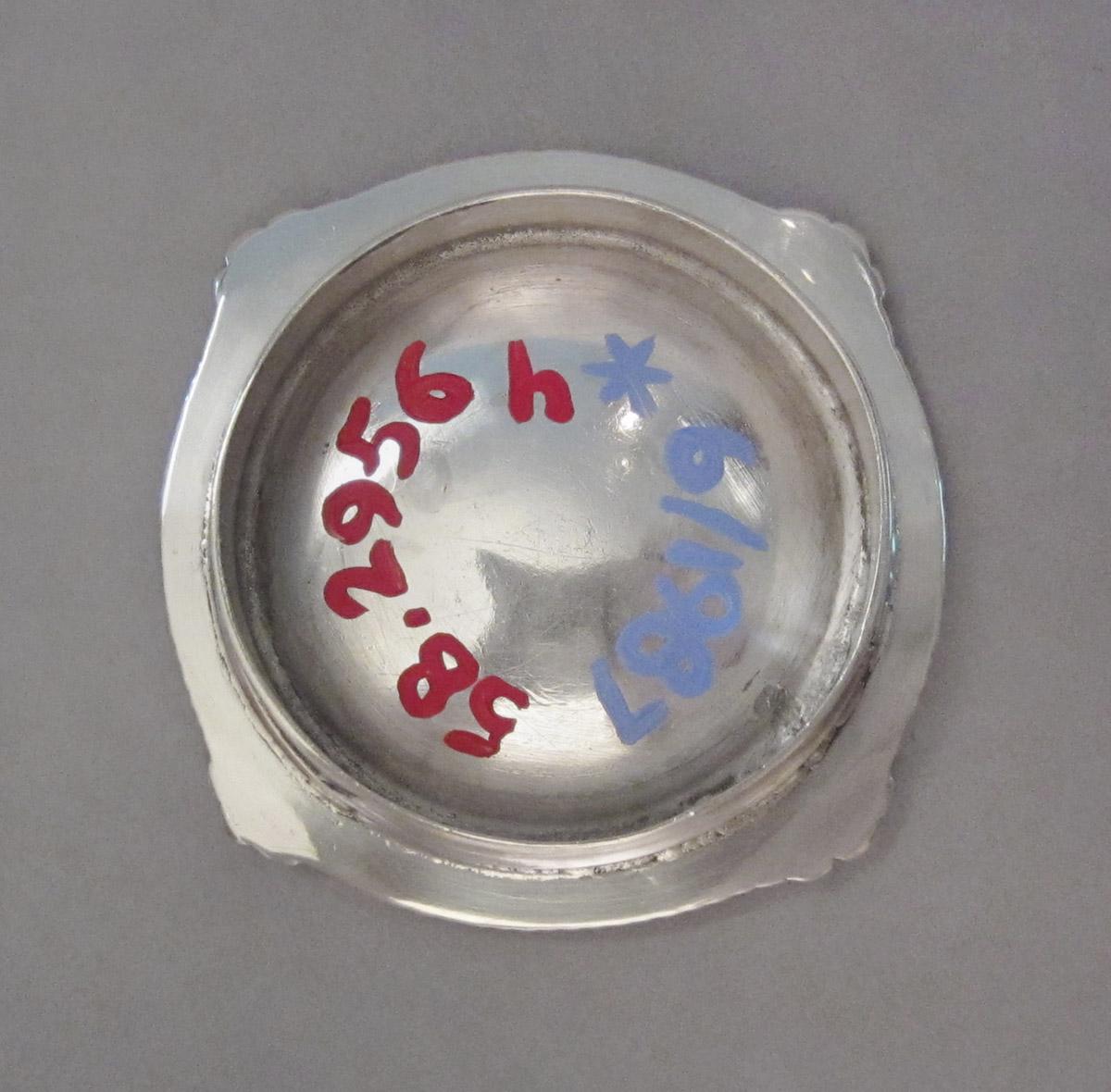 1958.2956 Inkstand, H Lid, underside