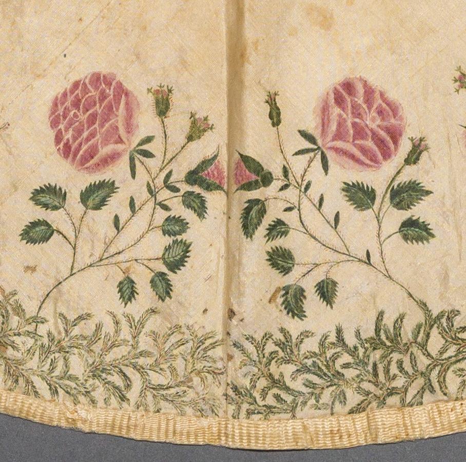 1958.2962 Collar, detail 5