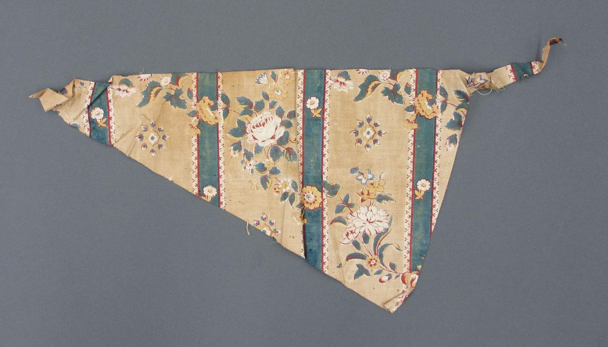 1969.5766.002 textile, printed, reverse