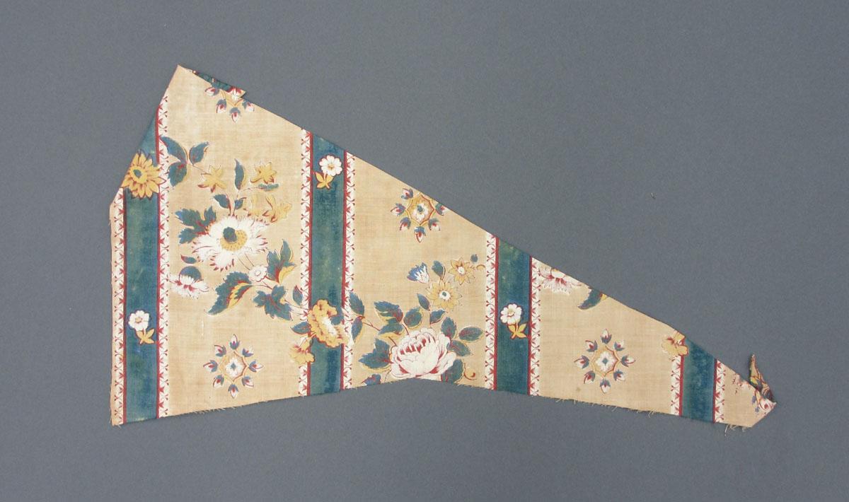 1969.5766.007 textile, printed, reverse