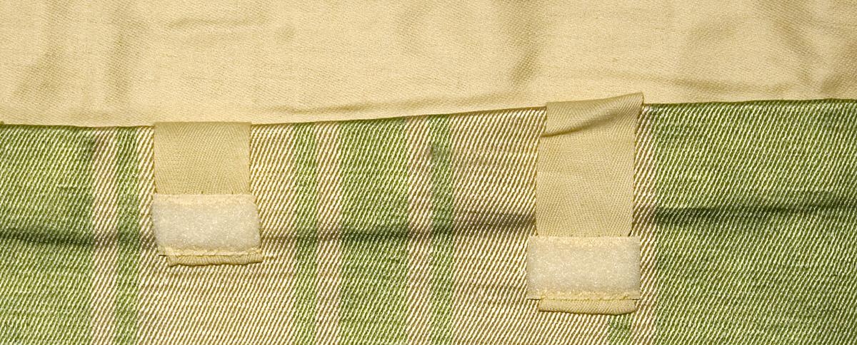 1969.5771.001 Slip Cover, Attachment Detail