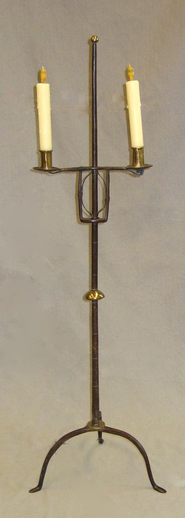 1958.2982 Candlestand (view 2)