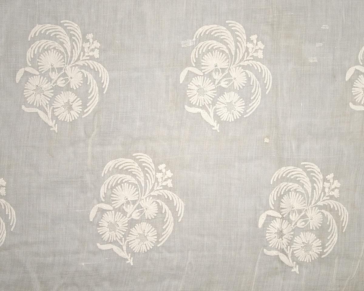 1969.5783.002 Window Hanging, Side Curtains, Pattern Repeat #2