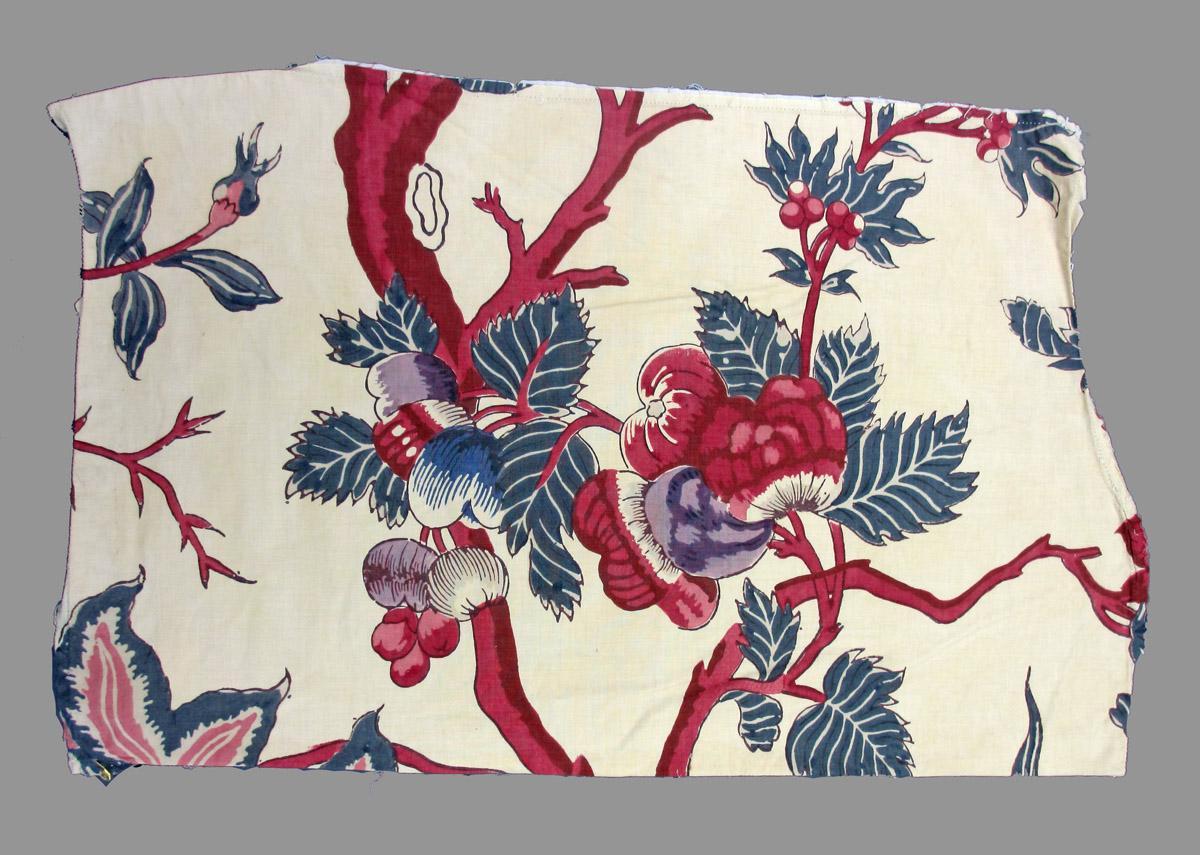 1969.7817.008 textile, printed obverse
