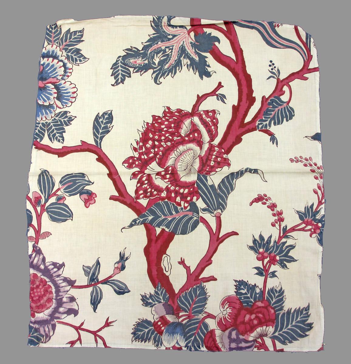 1969.7817.010 textile, printed obverse