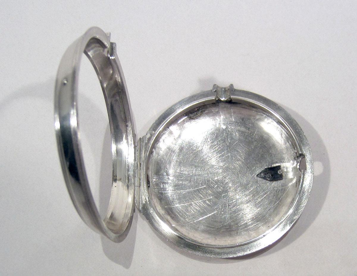 1958.3022 Watch outer case view 1