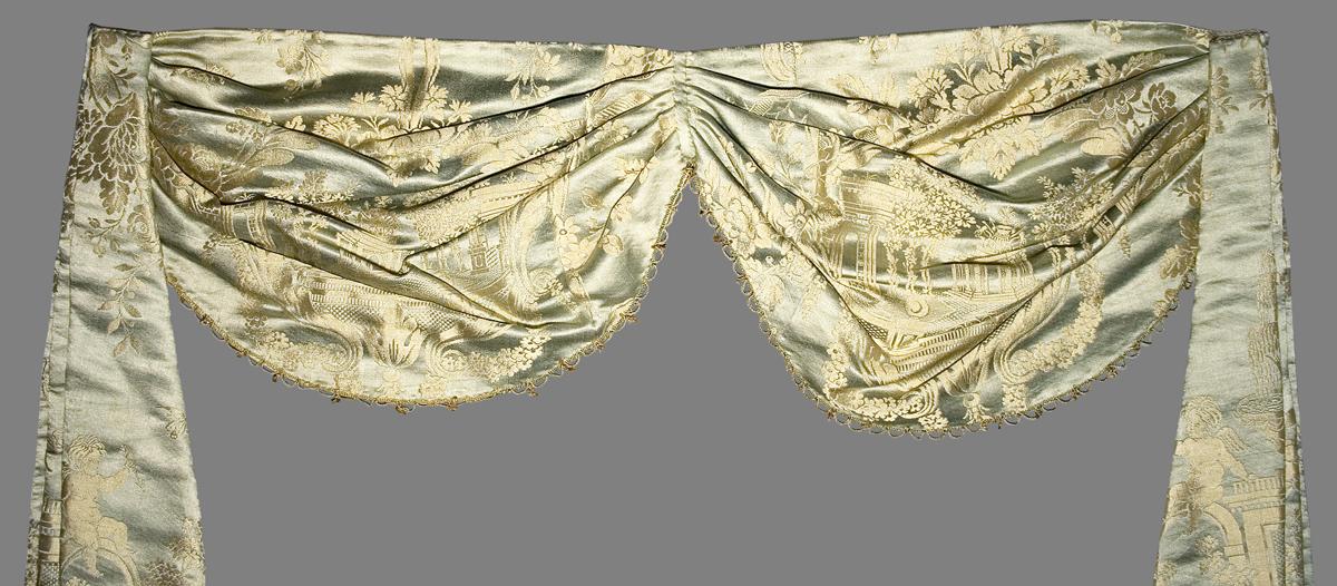  1957.1321.001 A-C Window Hanging, Valance with Tails or Cascade, Swag Detail