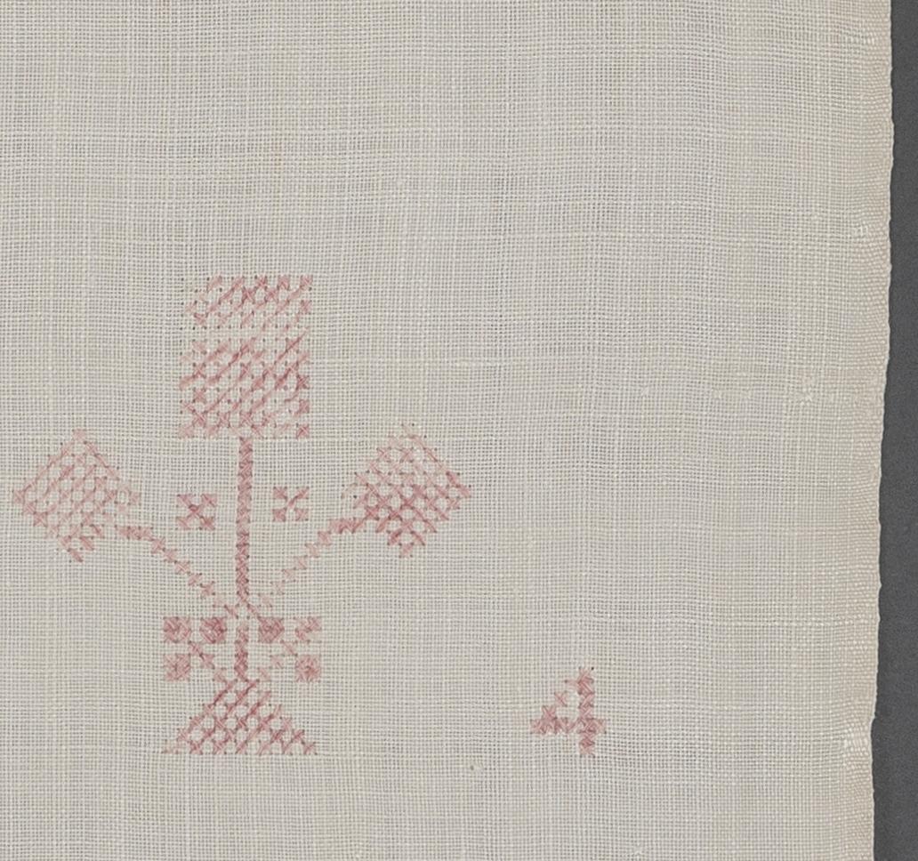 2010.0051.006 Towel, detail 5