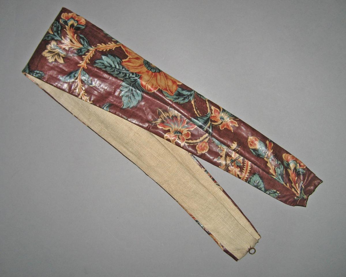 1955.0646 Window hanging left tie back