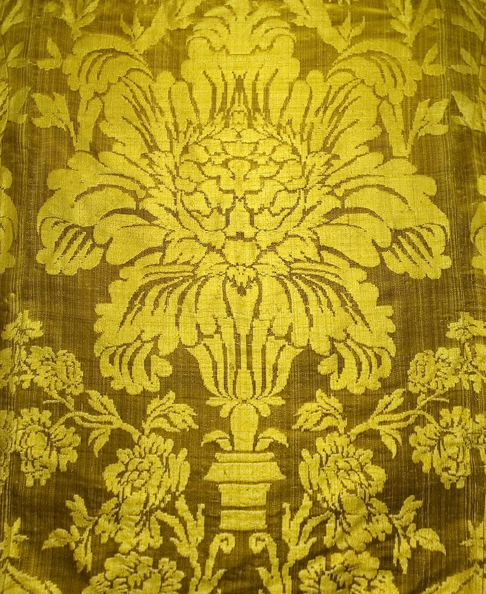 1969.7873.001 Slip Cover, Pattern Detail-Oblique View