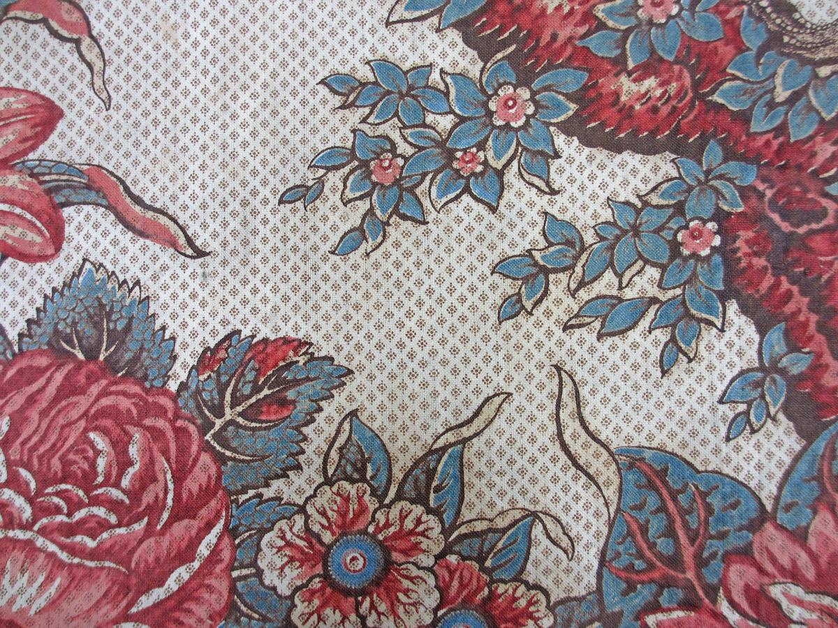 1969.7897.001 textile, printed detail 1