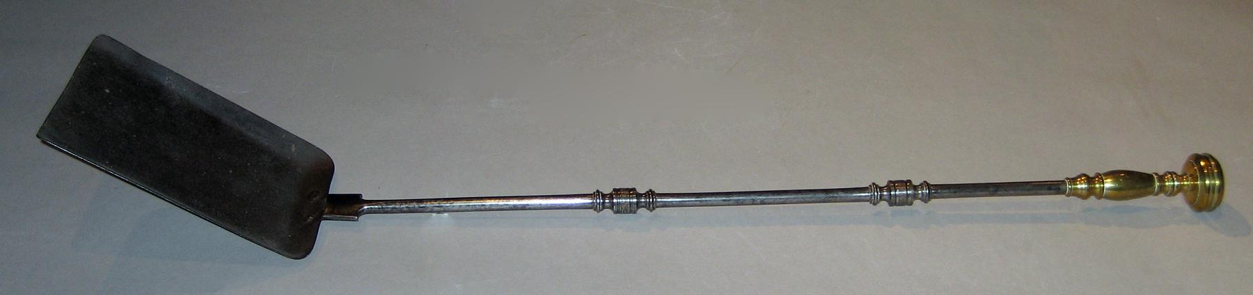 1958.3057 Shovel