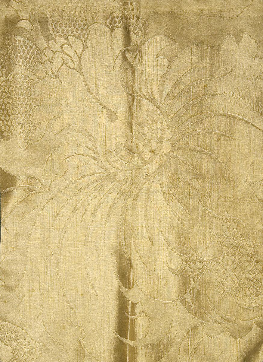1969.7935.002 Window Hanging, Valance, Pattern Detail