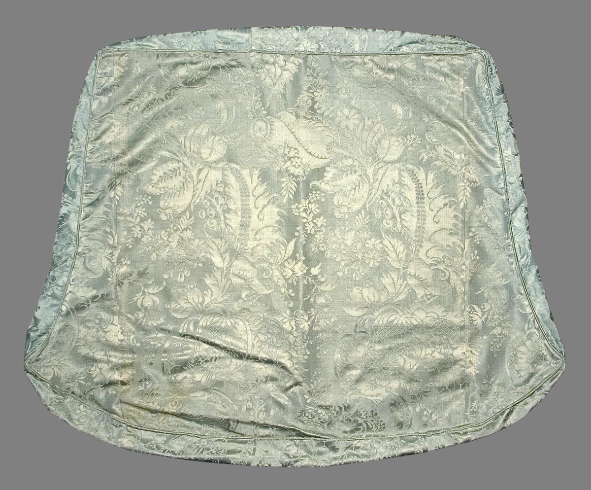 1969.7945.002 Slip Cover