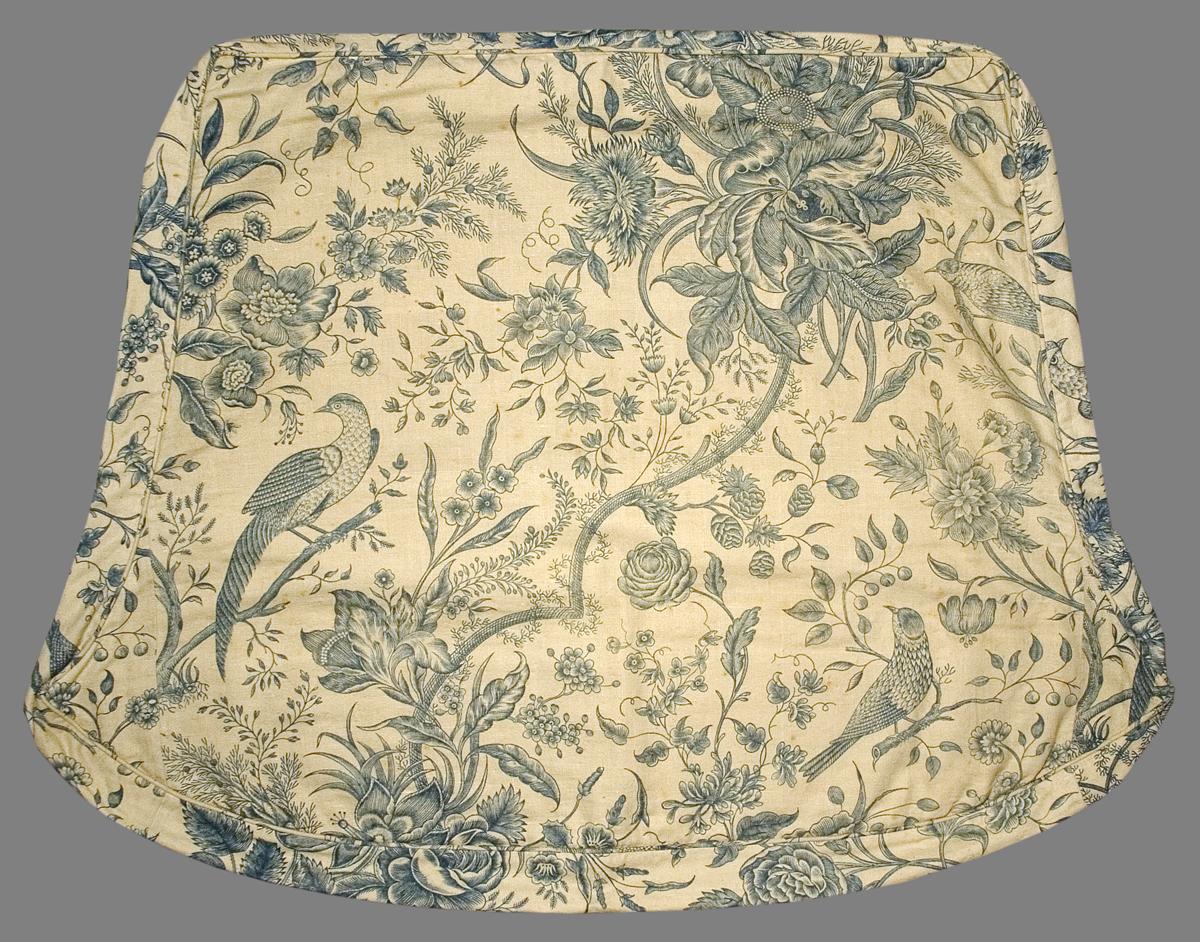 1969.7946.002 Slip Cover