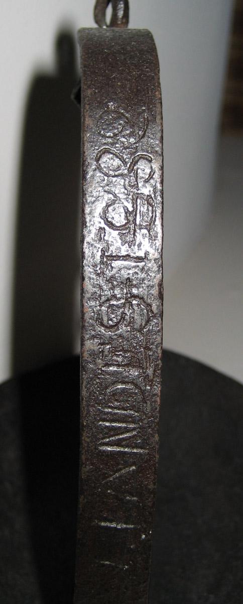 1953.0078.002 A, B Lamp (mark)