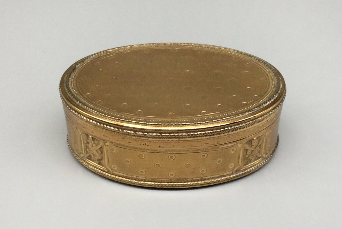 1958.3083 Box, view 1