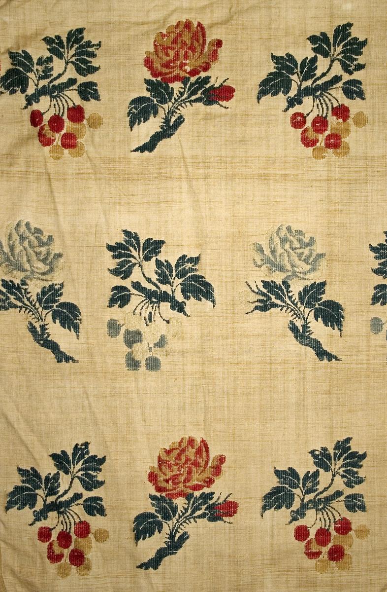 1969.7977.024 Slip Cover, Pattern Repeat