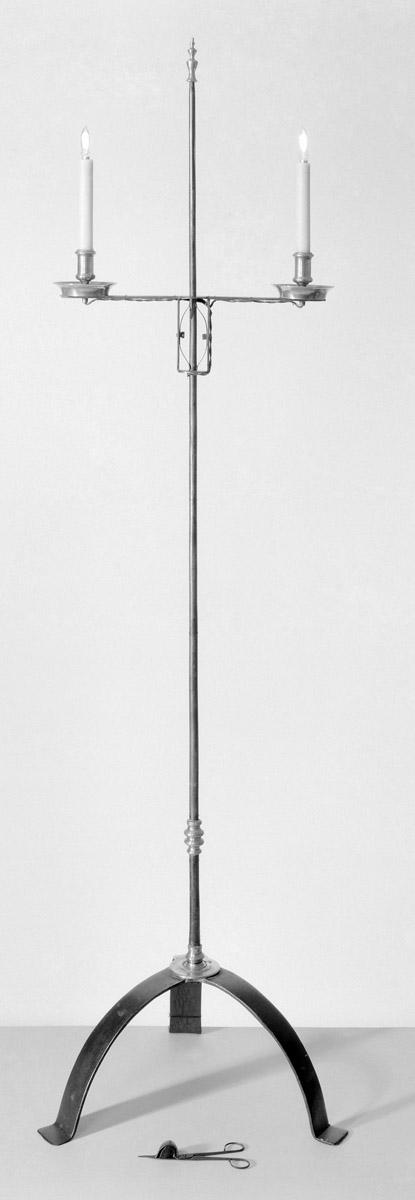 1958.3093 Candlestand