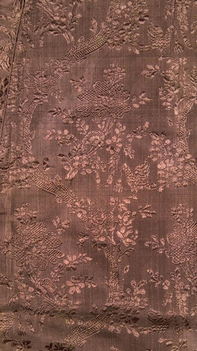 1969.7994.003 Slip Cover, Pattern Repeat