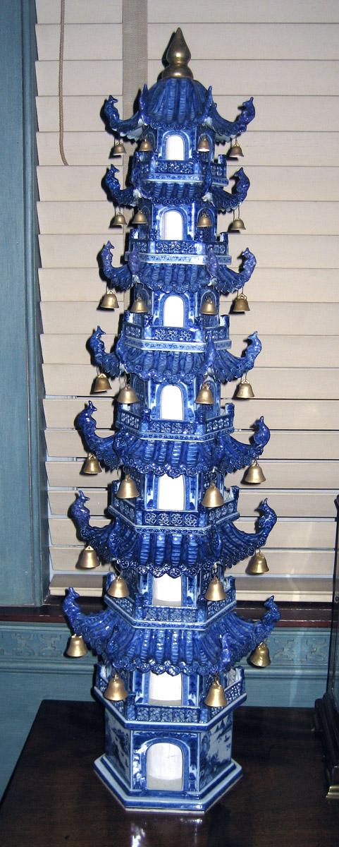 1958.3096 Porcelain pagoda