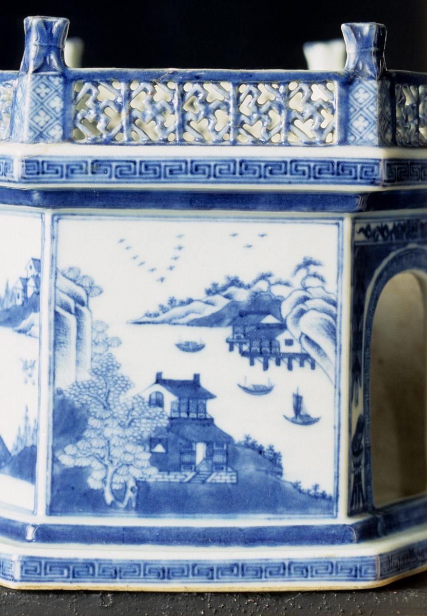 1958.3096 Pagoda, base detail 6