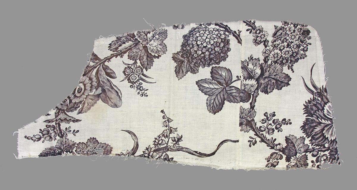 1969.8005.012 textile, printed obverse