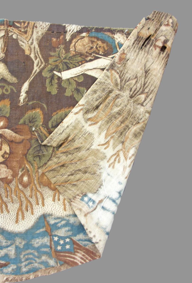 1969.8071.002 textile, printed folded corner