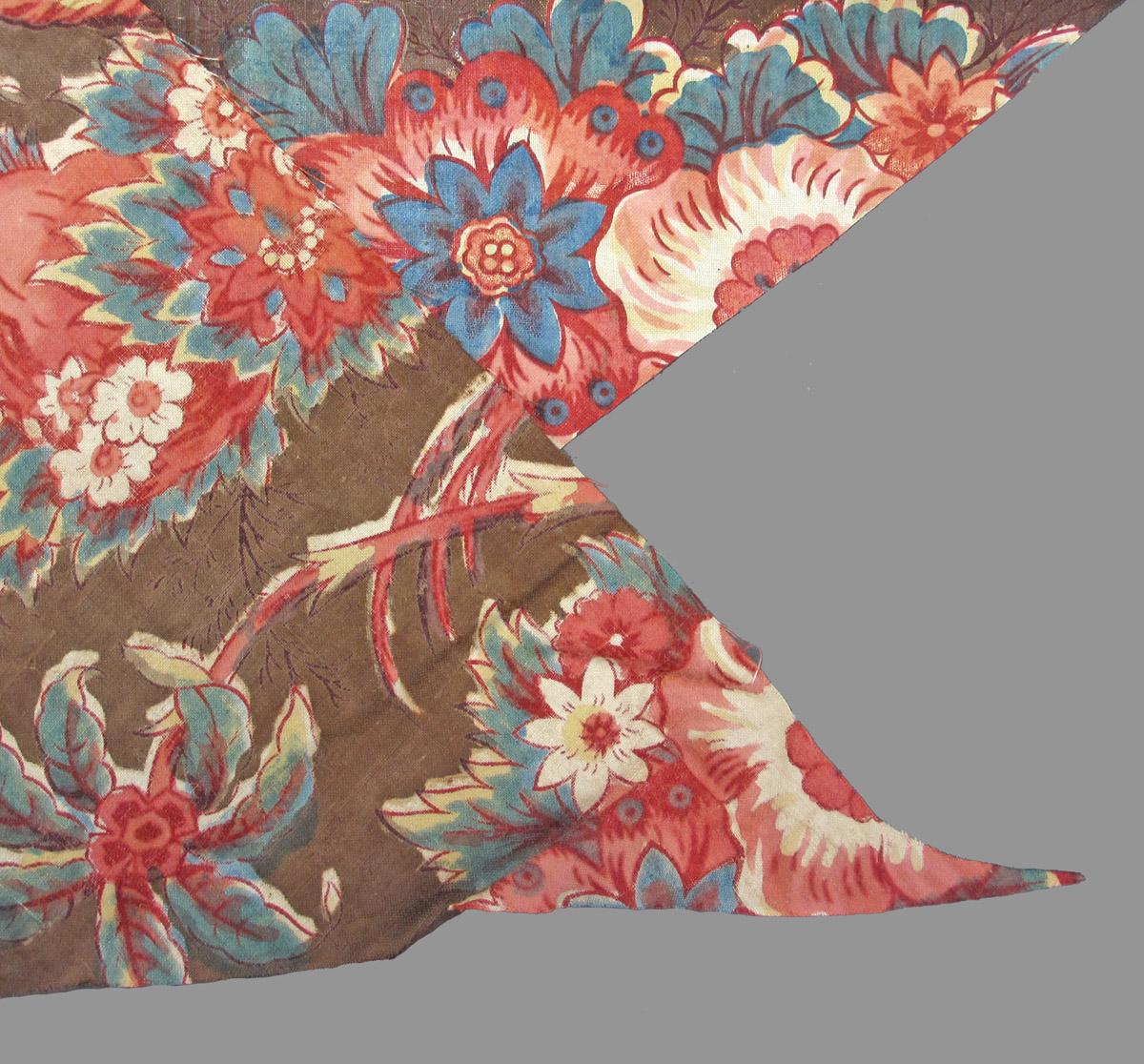 1969.8079.005 textile, printed folded corner