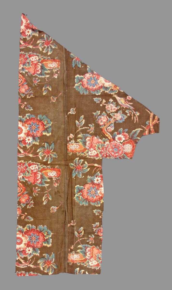 1969.8079.05 textile, printed reverse