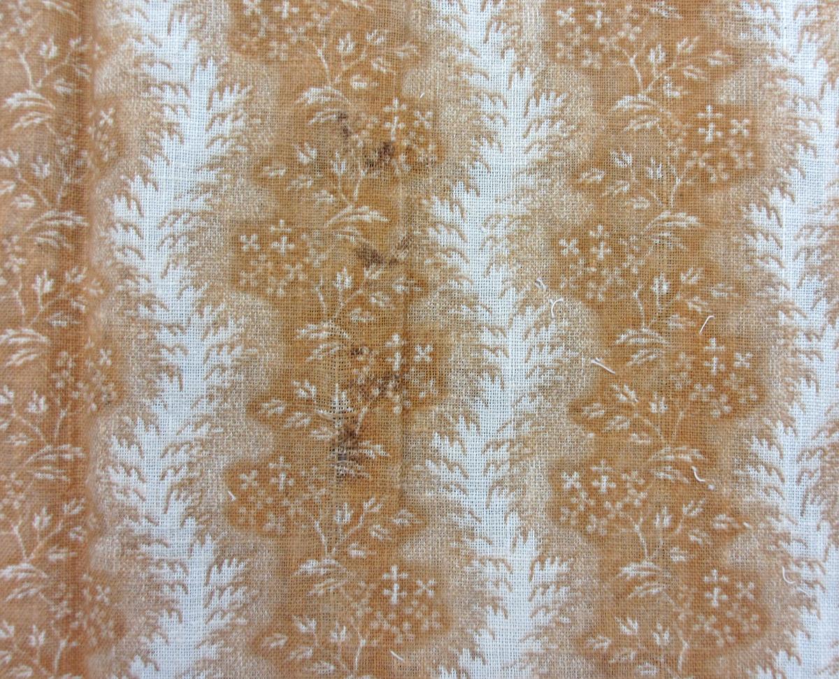 1969.8080.001 textile, printed detail 1