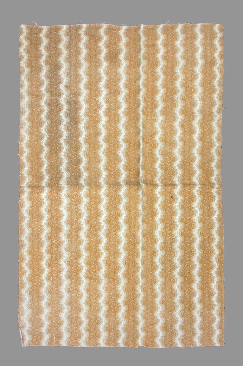 1969.8080.002 textile, printed obverse