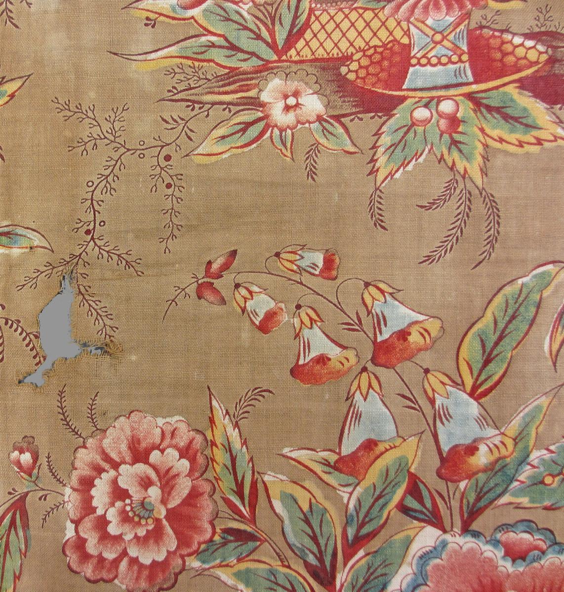 1969.8081.005 textile, printed detail