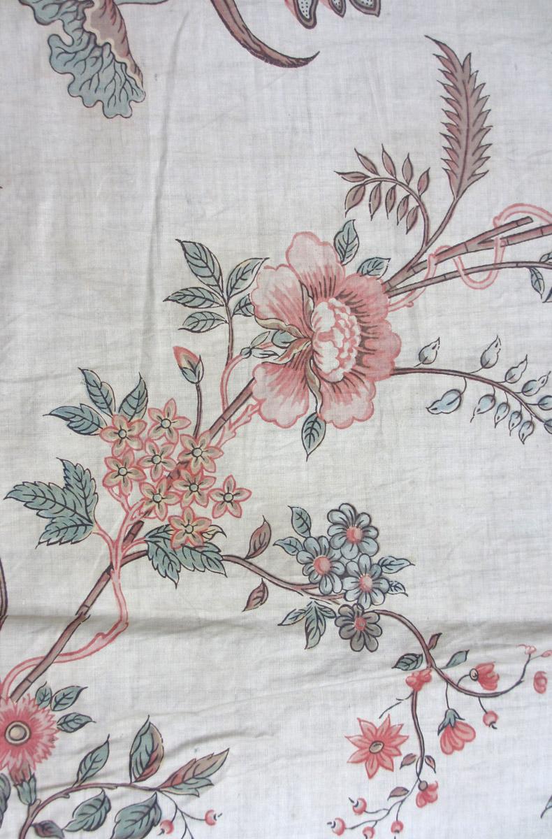 1969.8089 textile, printed detail 3