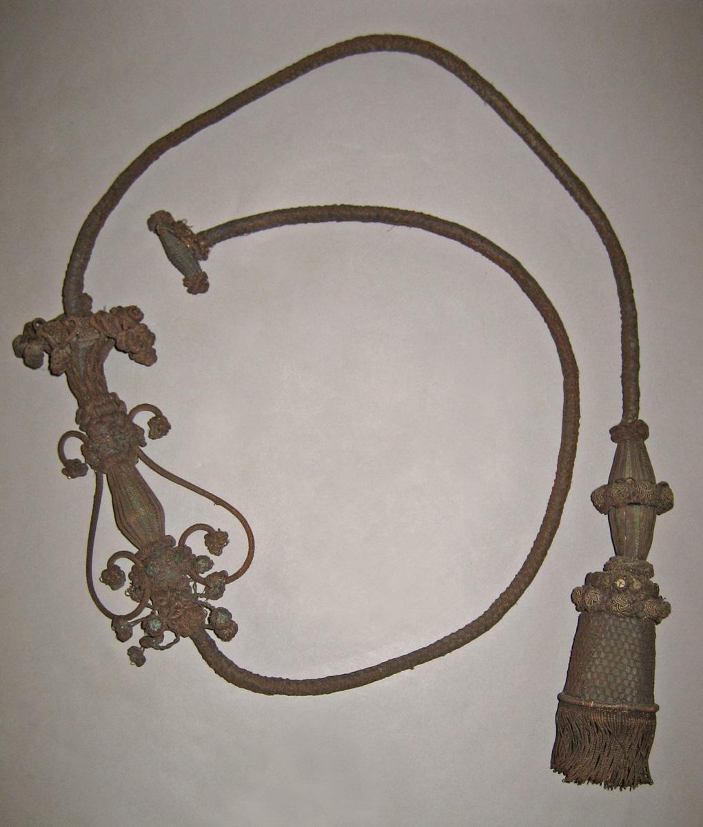 1953.0081 Bell pull