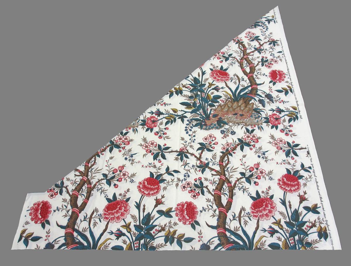 1969.8100.001 textile, printed obverse