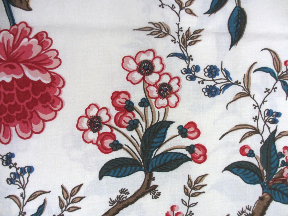1969.8100.001 textile, printed detail 4