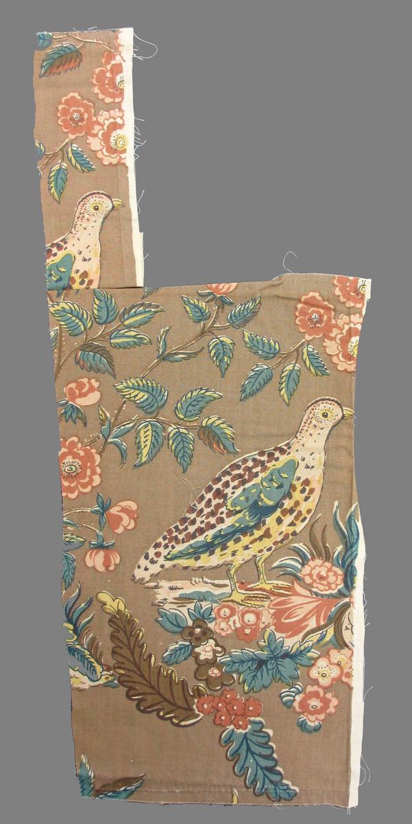 1969.8104.001 textile, printed obverse