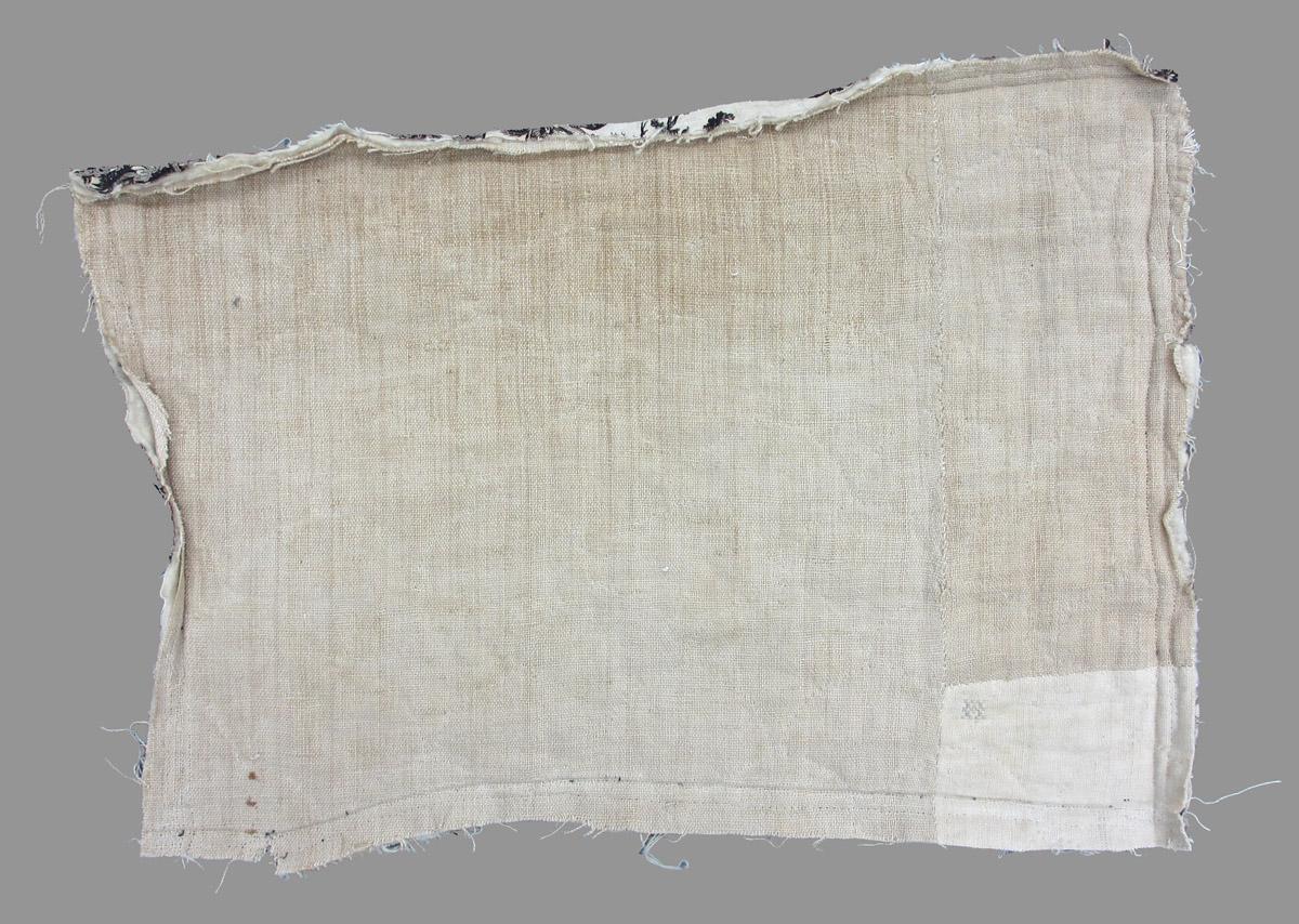 1969.8111.011 textile, printed reverse