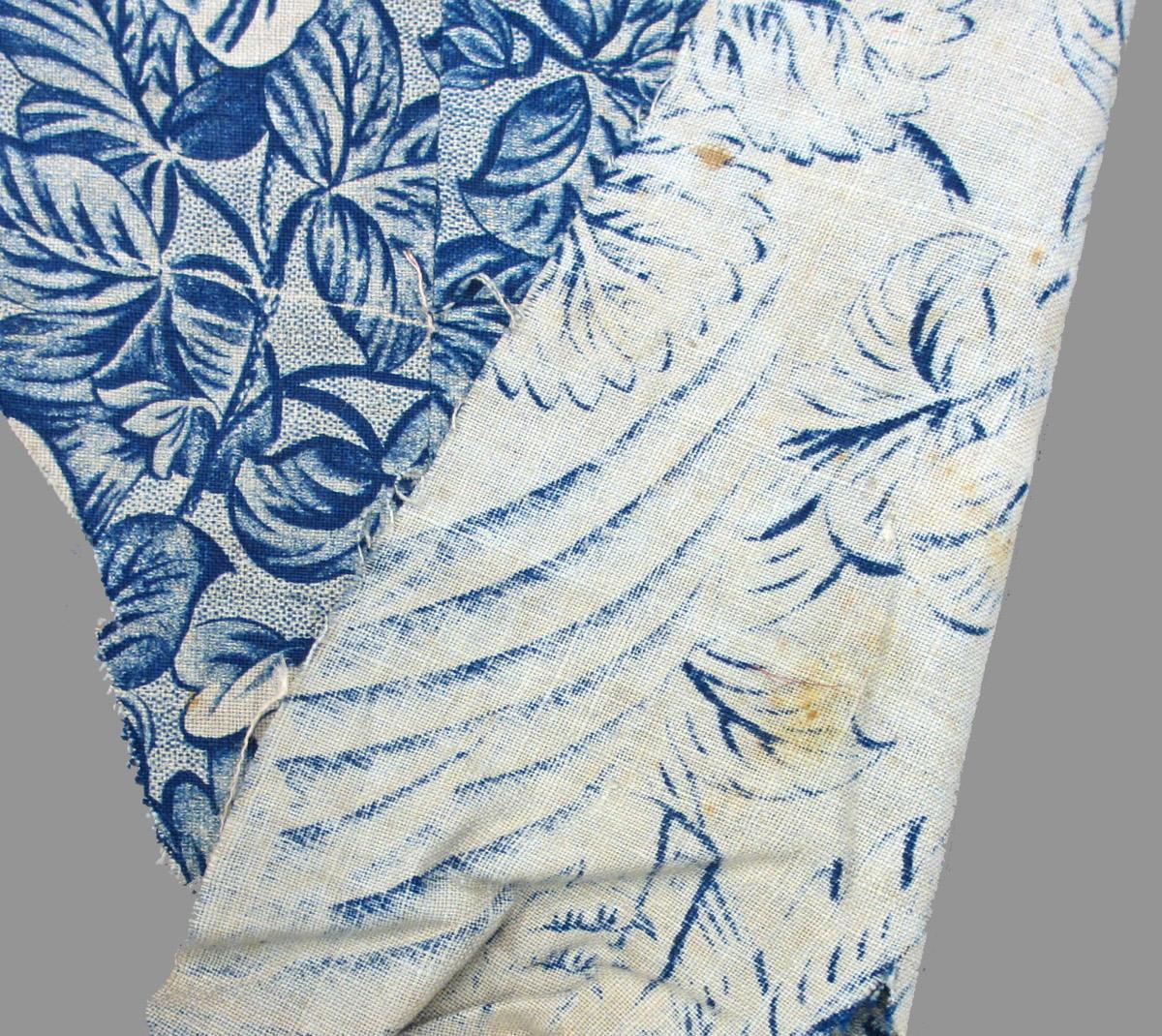 1969.8137.004 textile, printed folded corner