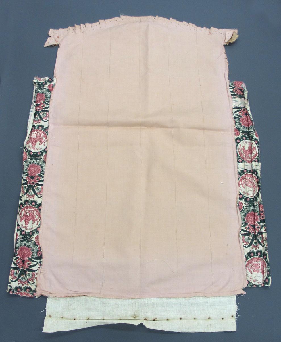 1969.8147.012 Textile, woven reverse