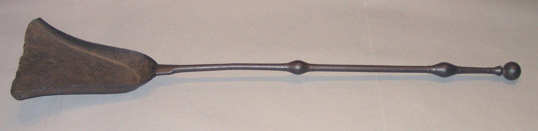1953.0085 Shovel