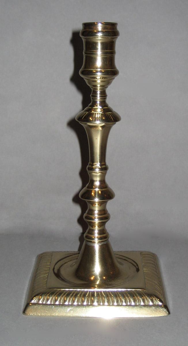 1953.0088 Candlestick