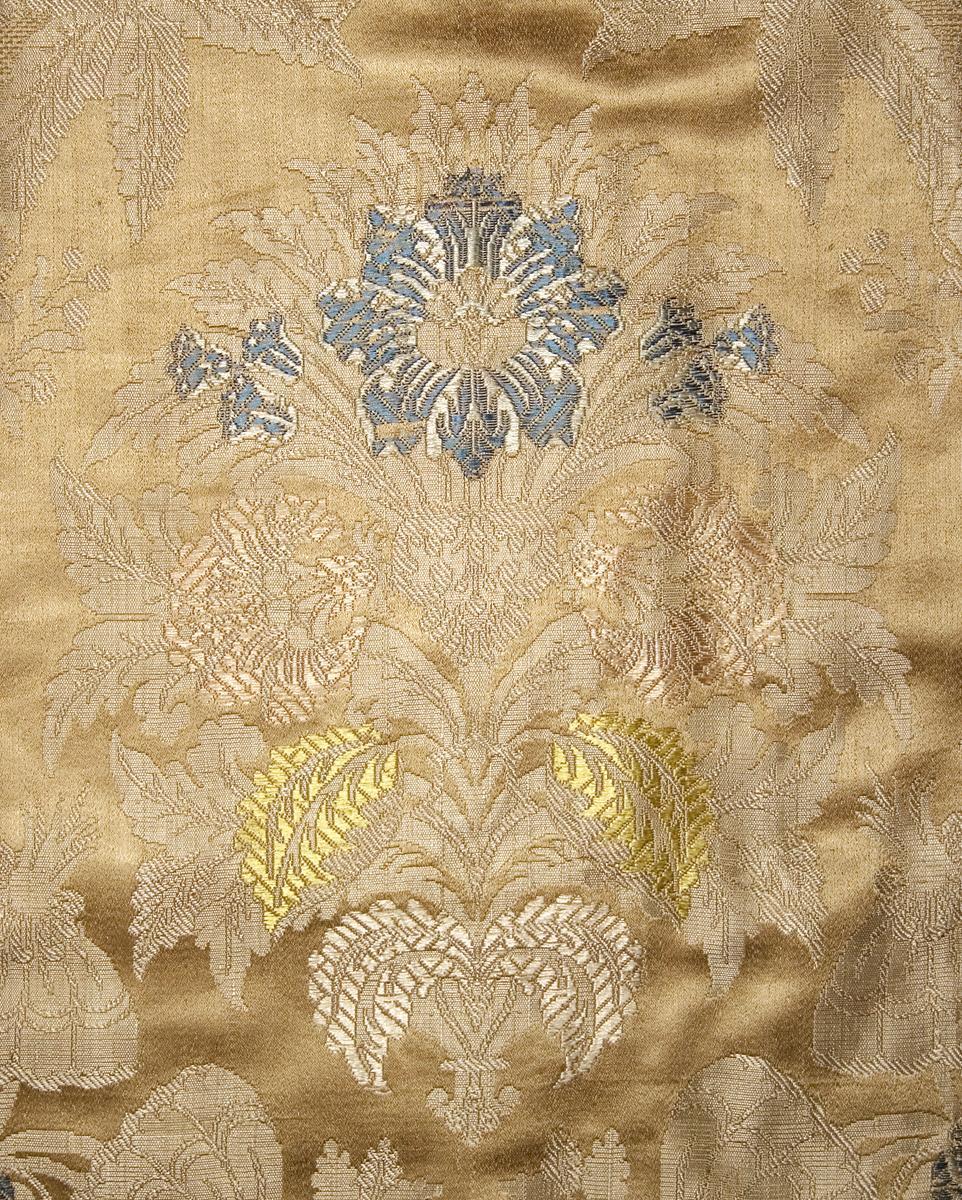 1969.8166.001 Window Hanging, Tail or Cascade, Pattern Detail