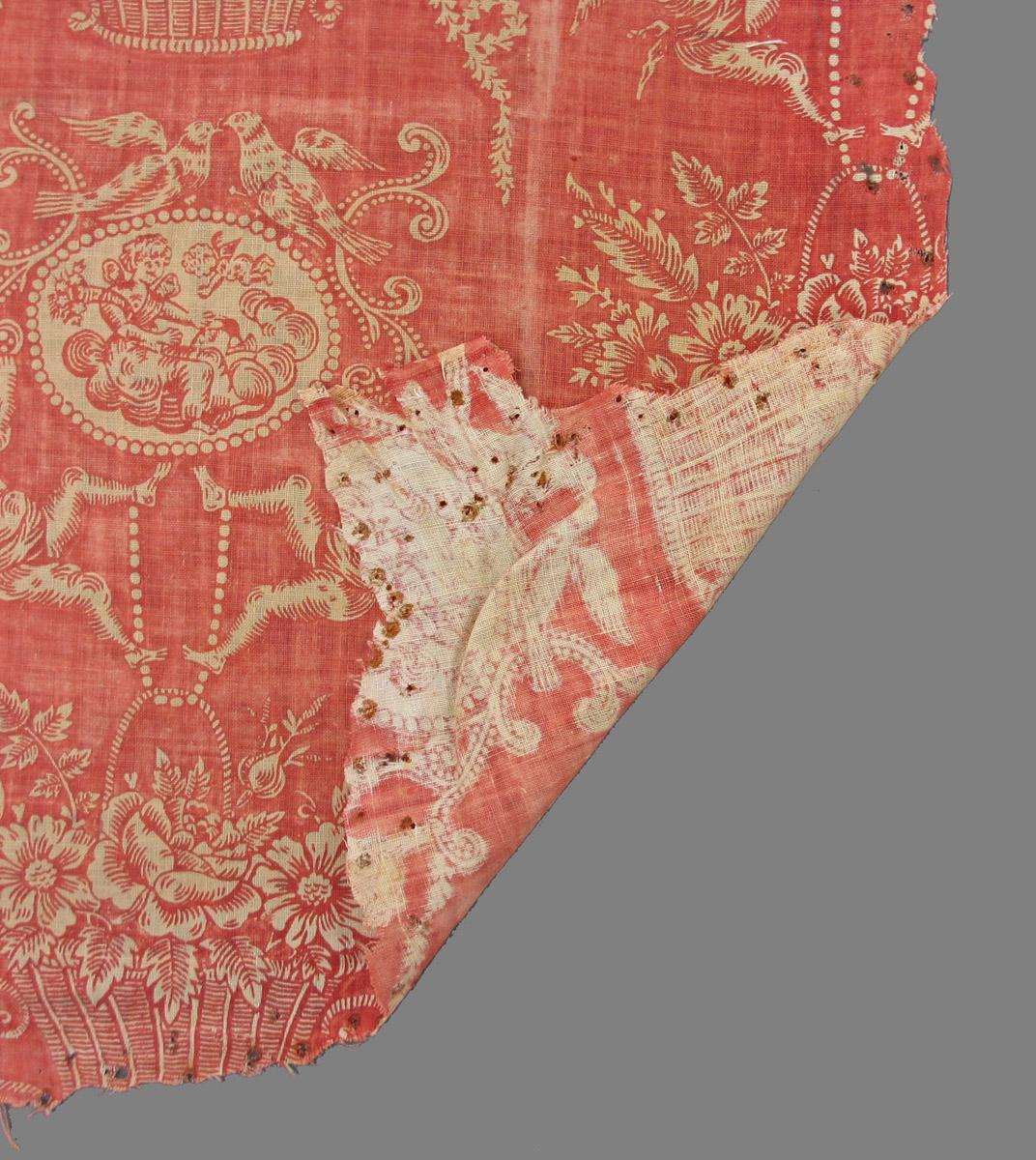 1969.8171.001 textile, printed folded corner